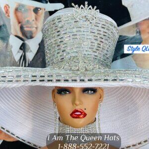 I Am The Queen Hat 10000-LG